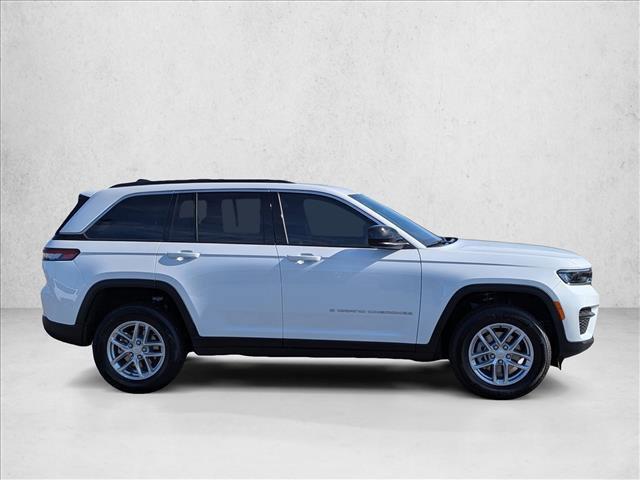 new 2025 Jeep Grand Cherokee car, priced at $36,550