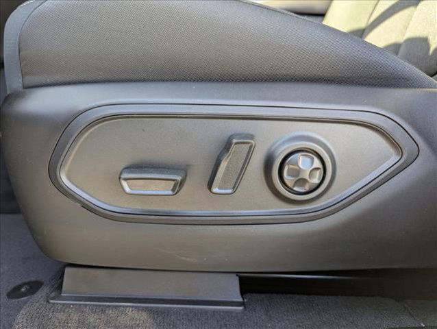 new 2025 Jeep Grand Cherokee car, priced at $36,550