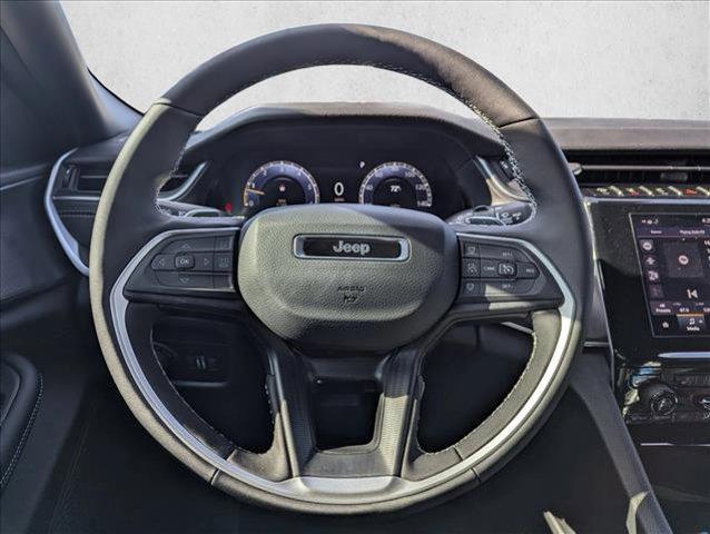 new 2025 Jeep Grand Cherokee car, priced at $36,550