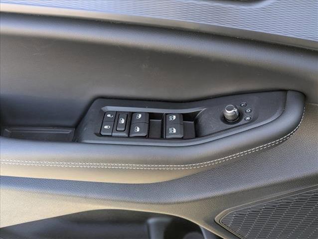 new 2025 Jeep Grand Cherokee car, priced at $36,550