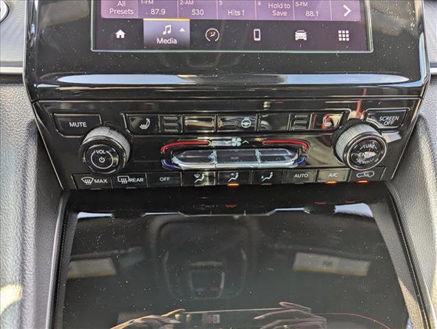 new 2025 Jeep Grand Cherokee car, priced at $38,450