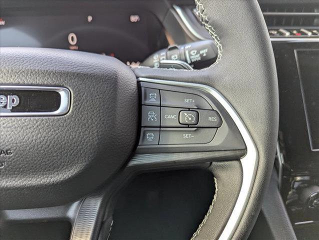 new 2025 Jeep Grand Cherokee car, priced at $38,450