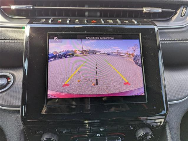 new 2025 Jeep Grand Cherokee car, priced at $38,450