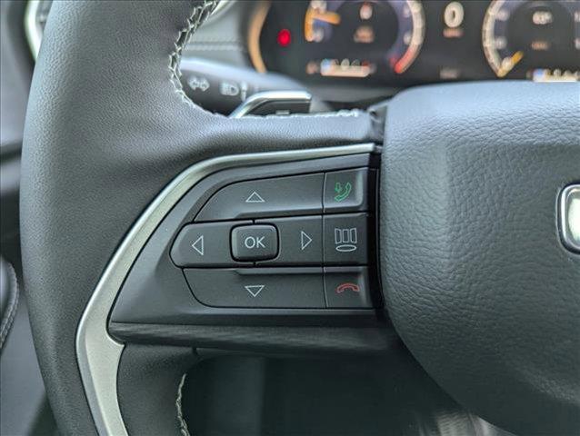 new 2025 Jeep Grand Cherokee car, priced at $37,099