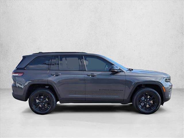 new 2025 Jeep Grand Cherokee car, priced at $39,450