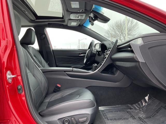 used 2022 Toyota Avalon Hybrid car, priced at $29,998