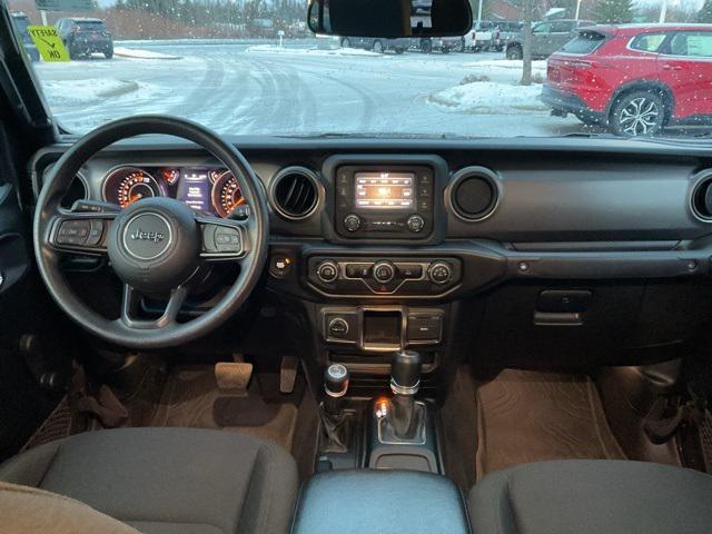 used 2021 Jeep Gladiator car, priced at $27,499