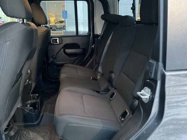 used 2021 Jeep Gladiator car, priced at $27,499