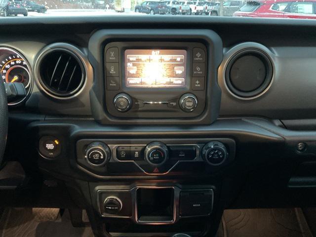 used 2021 Jeep Gladiator car, priced at $27,499