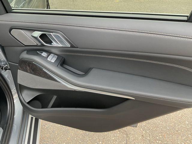 used 2026 BMW X7 car, priced at $80,848