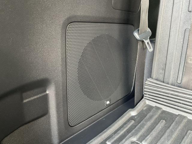 used 2021 Toyota Highlander car, priced at $32,998