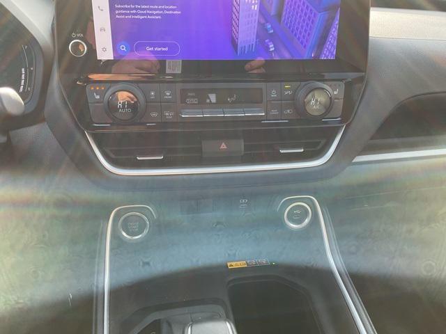 used 2024 Toyota Grand Highlander car, priced at $44,998