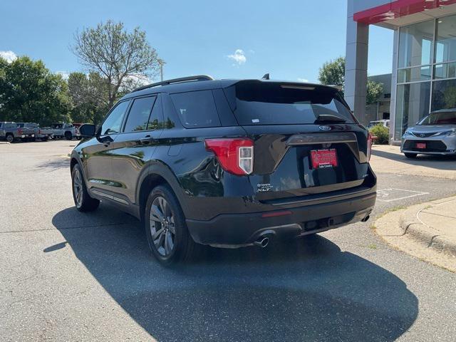 2021 Agate Black Metallic Ford Explorer