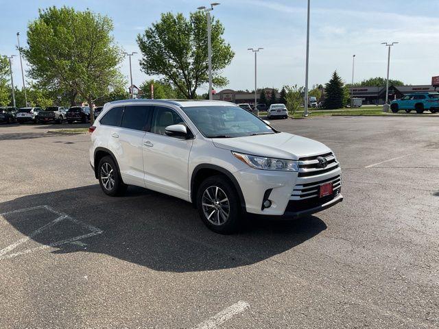 used 2018 Toyota Highlander car, priced at $21,348
