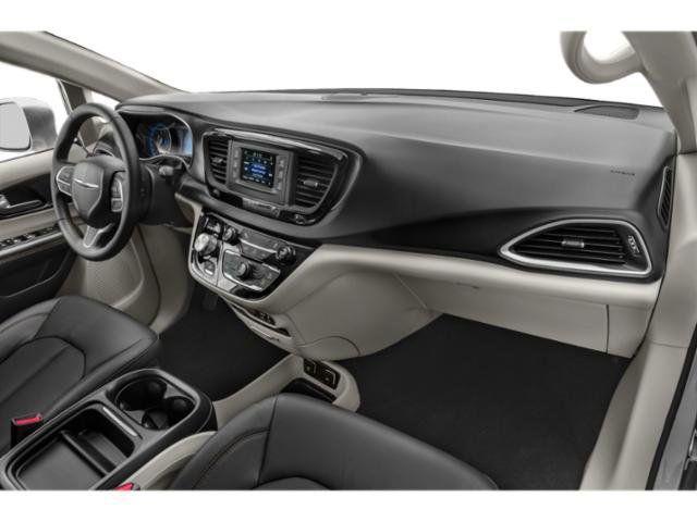 used 2020 Chrysler Pacifica car, priced at $23,599