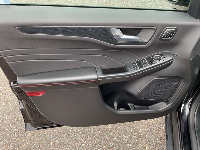 used 2023 Ford Escape car, priced at $27,948