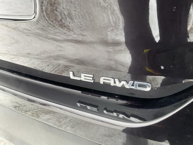 used 2021 Toyota Highlander car, priced at $34,998