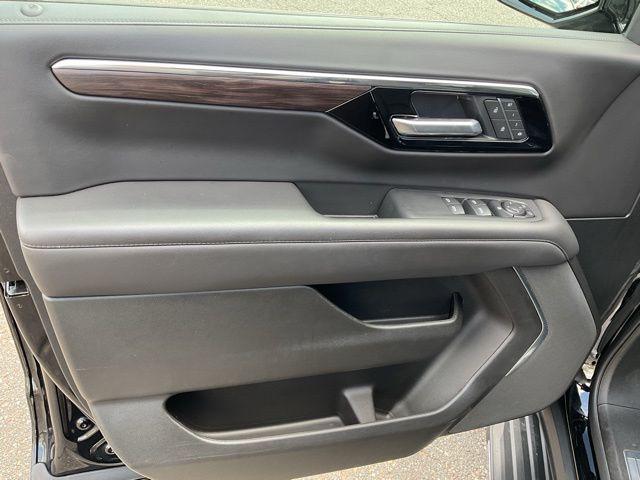 used 2025 Chevrolet Tahoe car, priced at $60,348