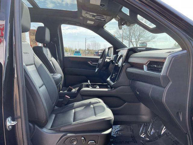used 2025 GMC Yukon car, priced at $76,349