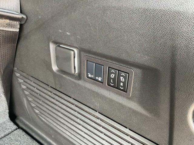 used 2025 GMC Yukon car, priced at $76,349