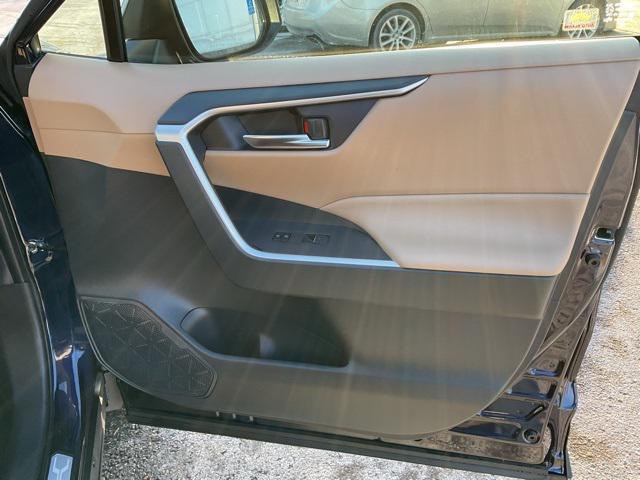 new 2025 Toyota RAV4 car, priced at $40,513