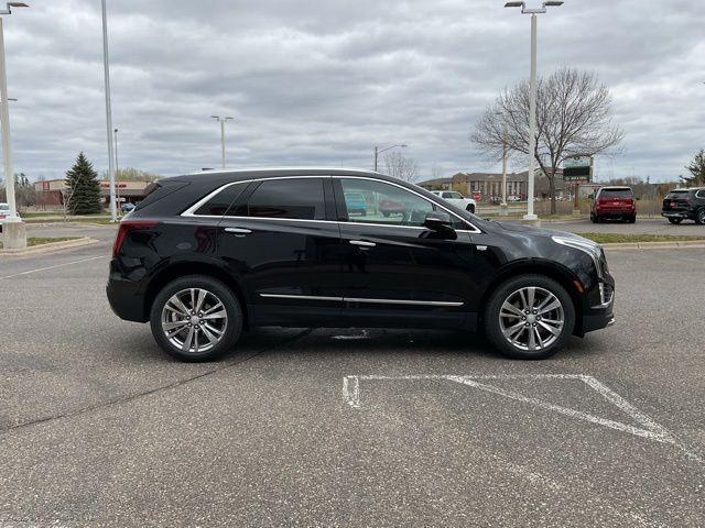used 2024 Cadillac XT5 car, priced at $35,348