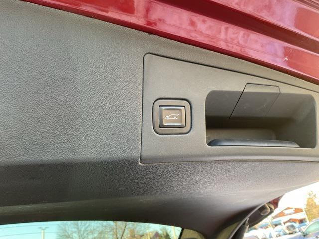 used 2017 Cadillac XT5 car, priced at $16,998