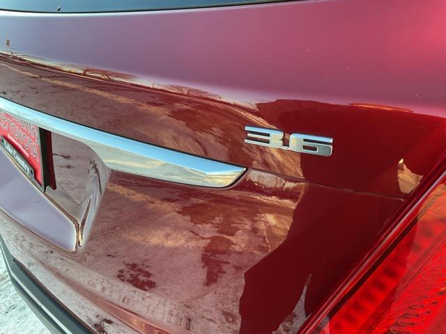 used 2017 Cadillac XT5 car, priced at $16,998