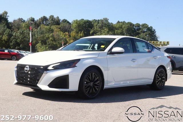 new 2025 Nissan Altima car, priced at $31,005