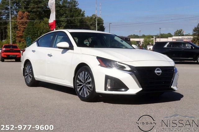 new 2025 Nissan Altima car, priced at $32,775
