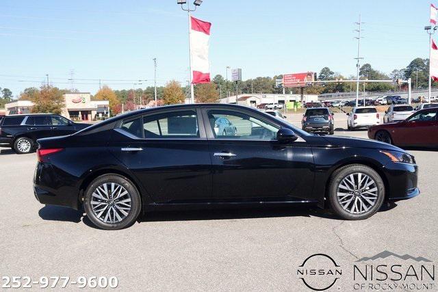 new 2025 Nissan Altima car, priced at $32,325