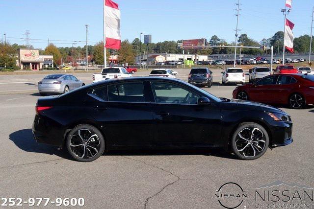 new 2025 Nissan Altima car, priced at $33,220