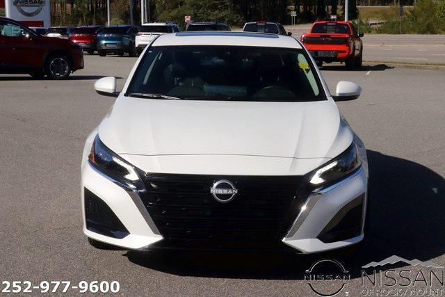 new 2025 Nissan Altima car, priced at $31,055