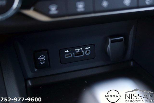 new 2025 Nissan Sentra car, priced at $23,800