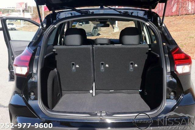 new 2025 Nissan Kicks car, priced at $23,865