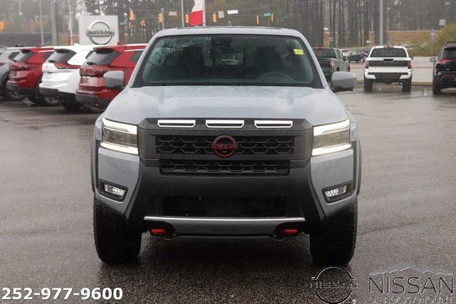 new 2025 Nissan Frontier car