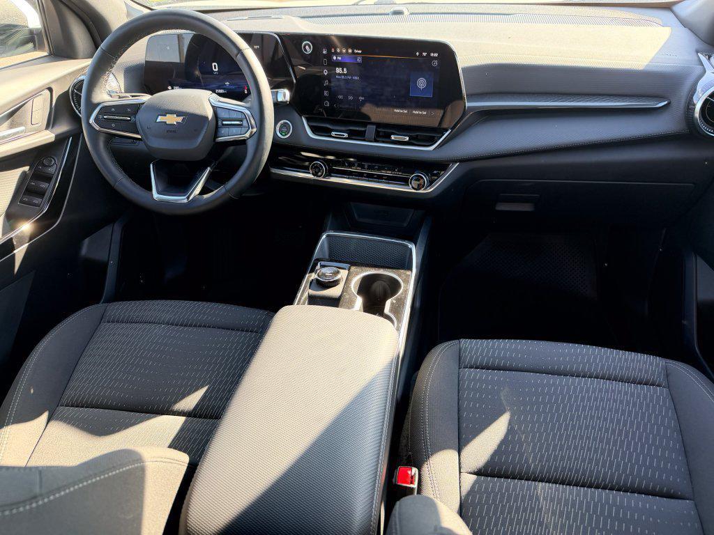 used 2026 Chevrolet Equinox car, priced at $25,347