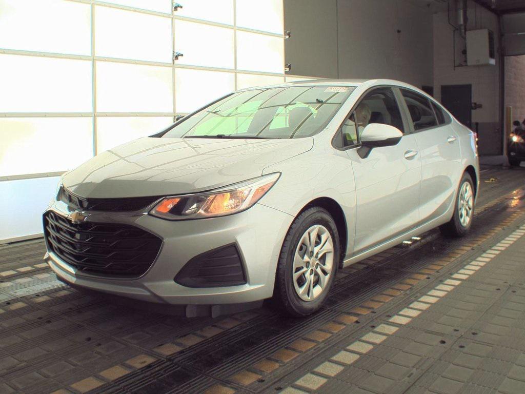 used 2019 Chevrolet Cruze car, priced at $8,995