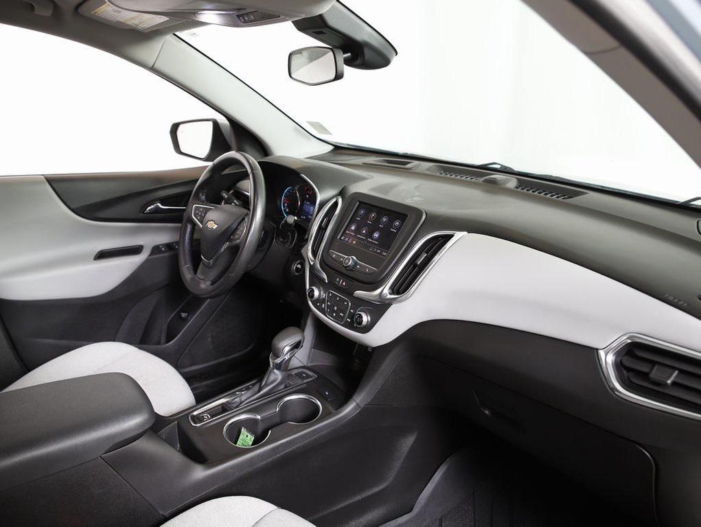used 2022 Chevrolet Equinox car, priced at $18,896
