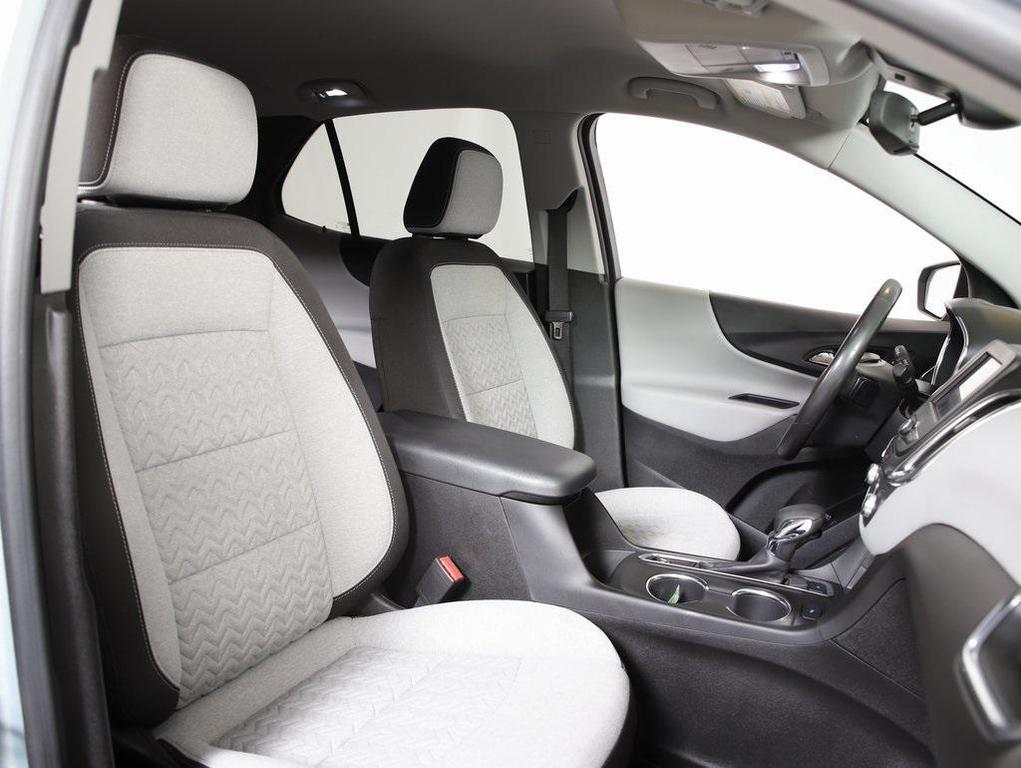 used 2022 Chevrolet Equinox car, priced at $18,896