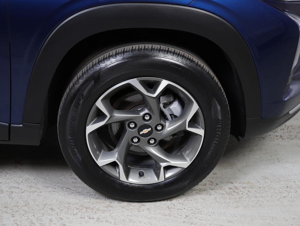 used 2024 Chevrolet Trax car, priced at $20,965