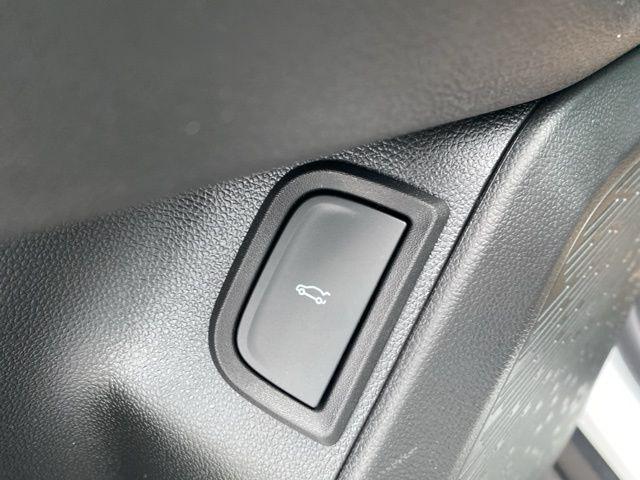 new 2026 Chevrolet Equinox car, priced at $34,870