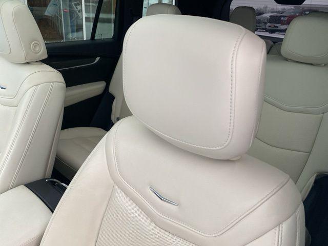 used 2023 Cadillac XT6 car, priced at $43,900