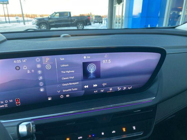 used 2025 Buick Envision car, priced at $29,500