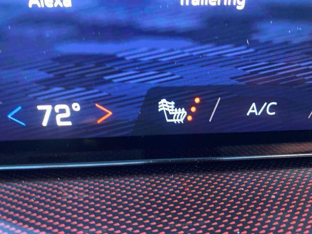 used 2024 Chevrolet Traverse car, priced at $46,300