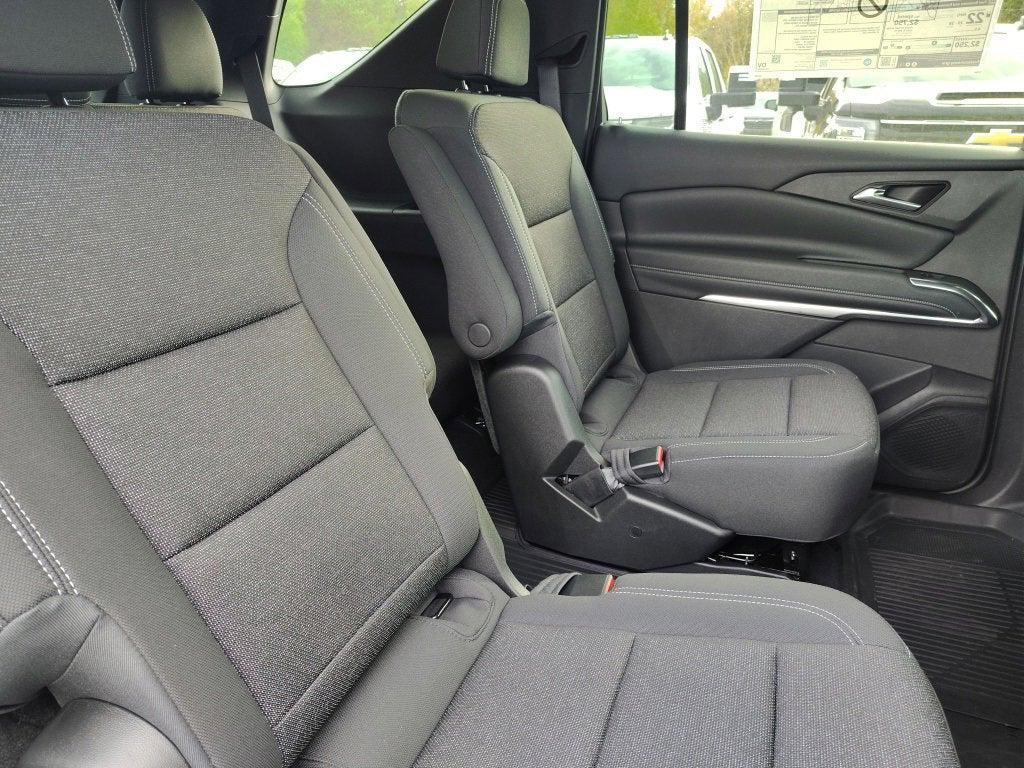 new 2026 Chevrolet Traverse car, priced at $39,933