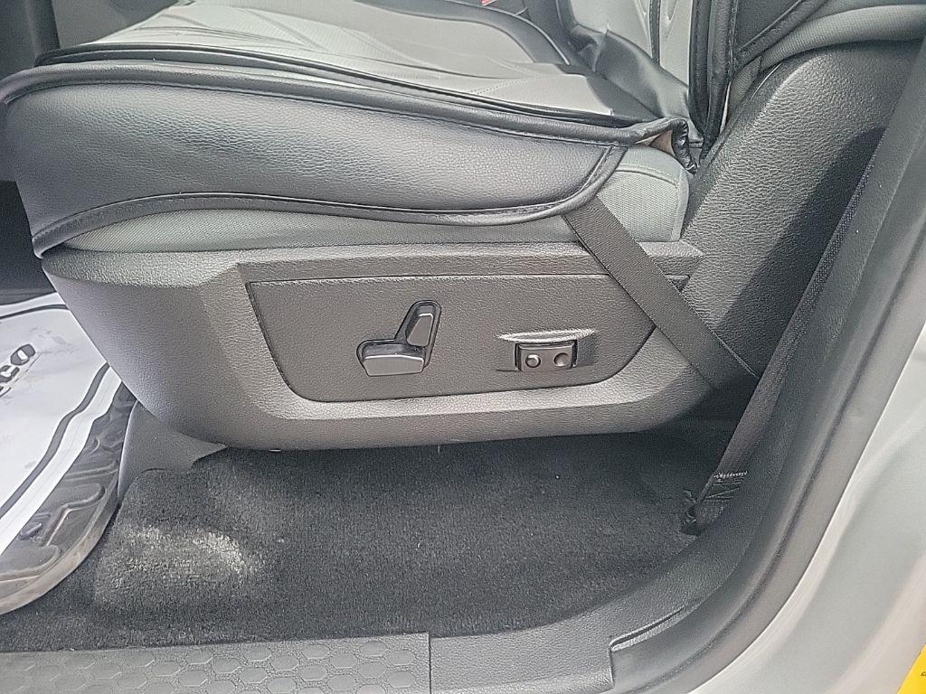 used 2016 Ram 1500 car, priced at $13,200