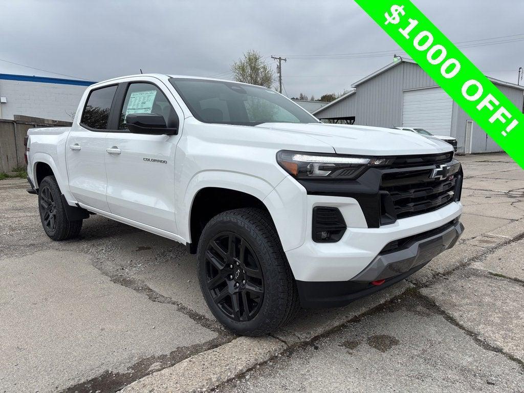 new 2025 Chevrolet Colorado car, priced at $40,997