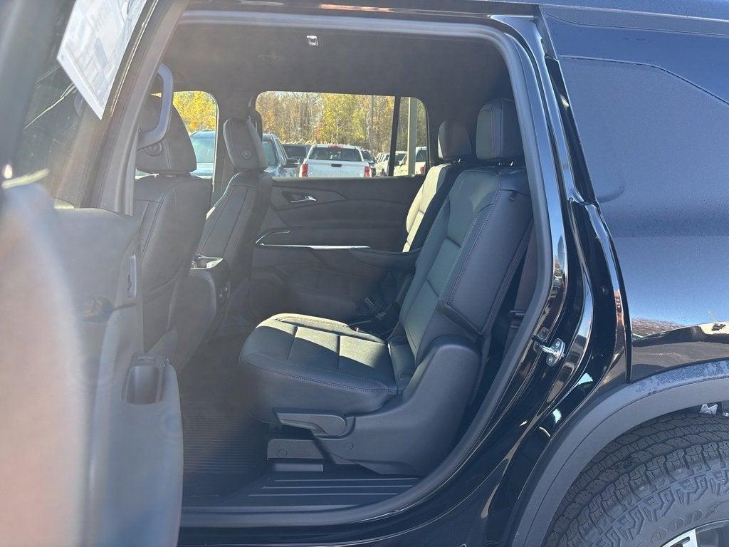 new 2026 Chevrolet Traverse car, priced at $46,922