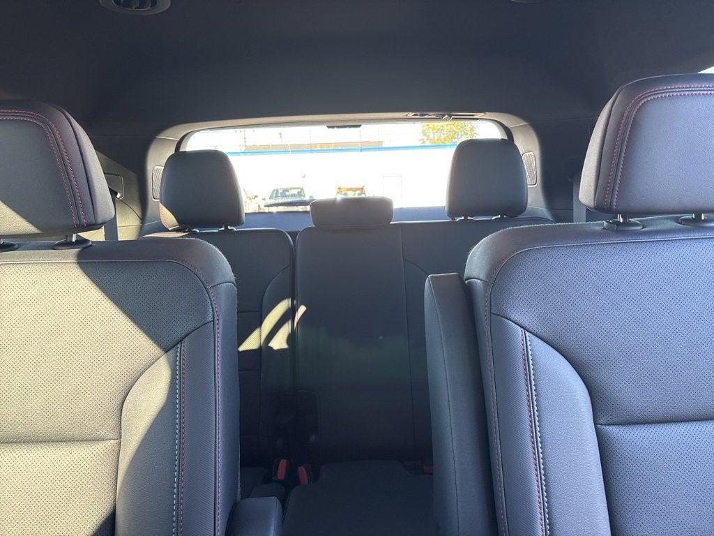 new 2026 Chevrolet Traverse car, priced at $46,922